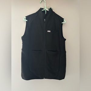 Figs On-Shift Fleece Vest Black